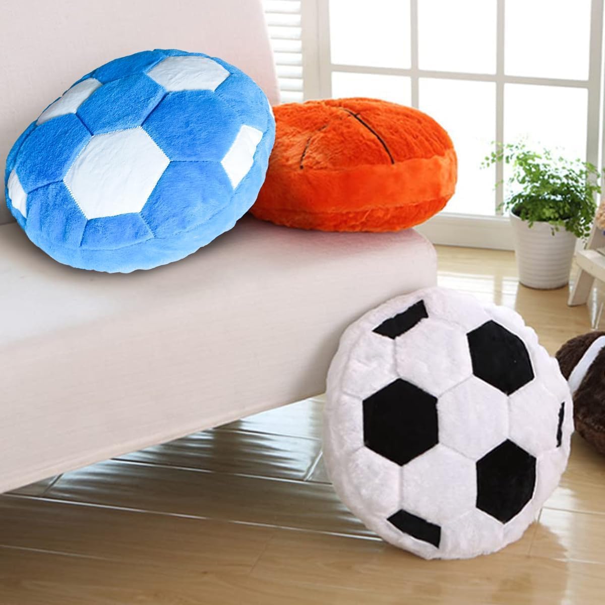 Plush Soccer Pillow, Round Ball Throw Pillow, Football Shaped Decorative Throw Pillow for Kids Room, Sofa, Bed-Soft & Fluffy Birthday Gift for Soccer Enthusiasts 15.7 Inch (40 cm)