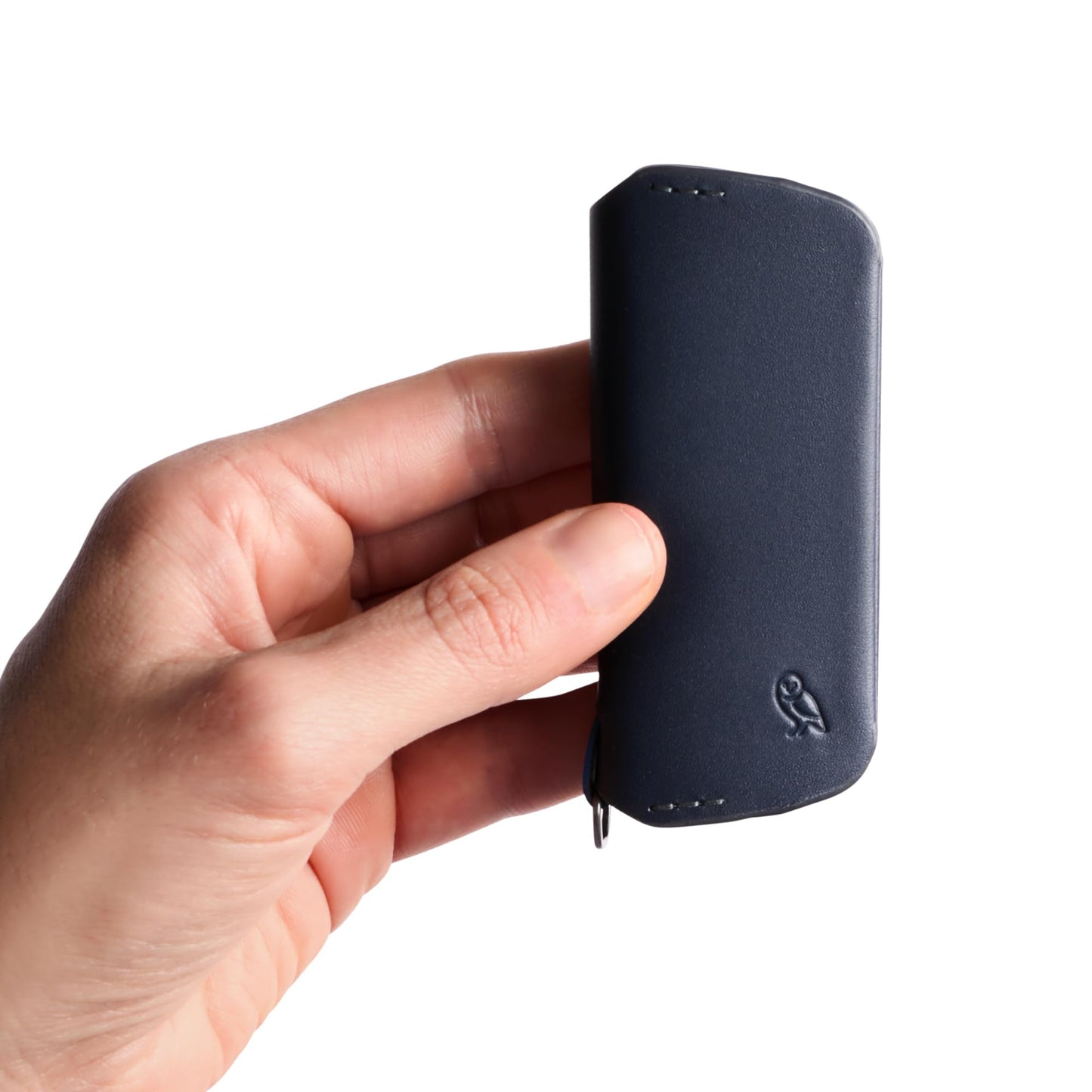 Bellroy Key Cover Plus – Third Edition (Leather Key Holder, Holds 4 – 8 Keys) - Navy