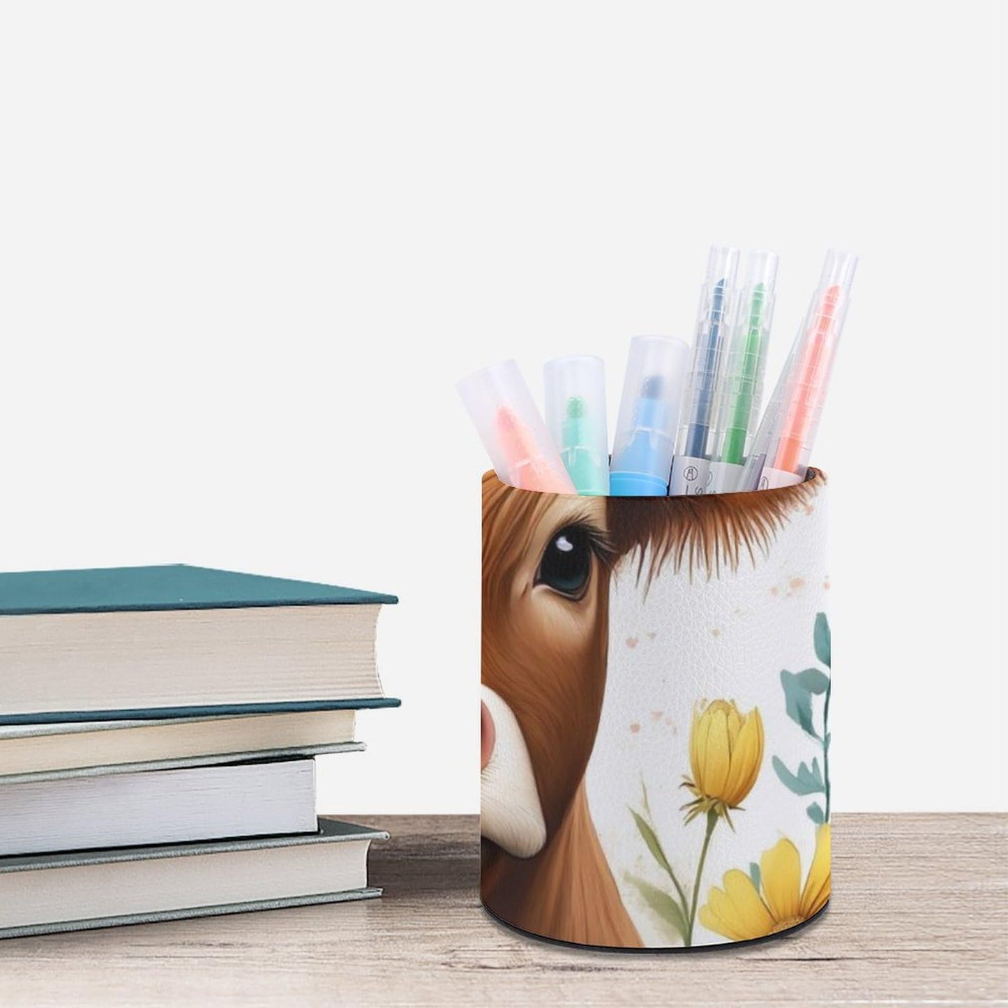 UTRSIFB Pen Holder Leather Pencil, Holder Cup Makeup Brush Storage Organizer, Waterproof Multifunctional Office Supplies Cute Highland Cow