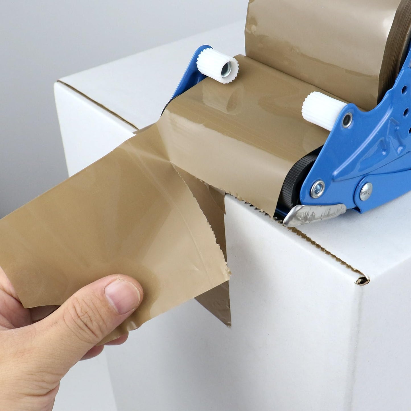 BOMEI PACK Brown Packing Tape 3 inch Wide, 12Rolls Heavy Duty Brown Packing Tape Refills Rolls for Moving Boxes, Shipping and Storage, 2.7 Mil x 60 Yards