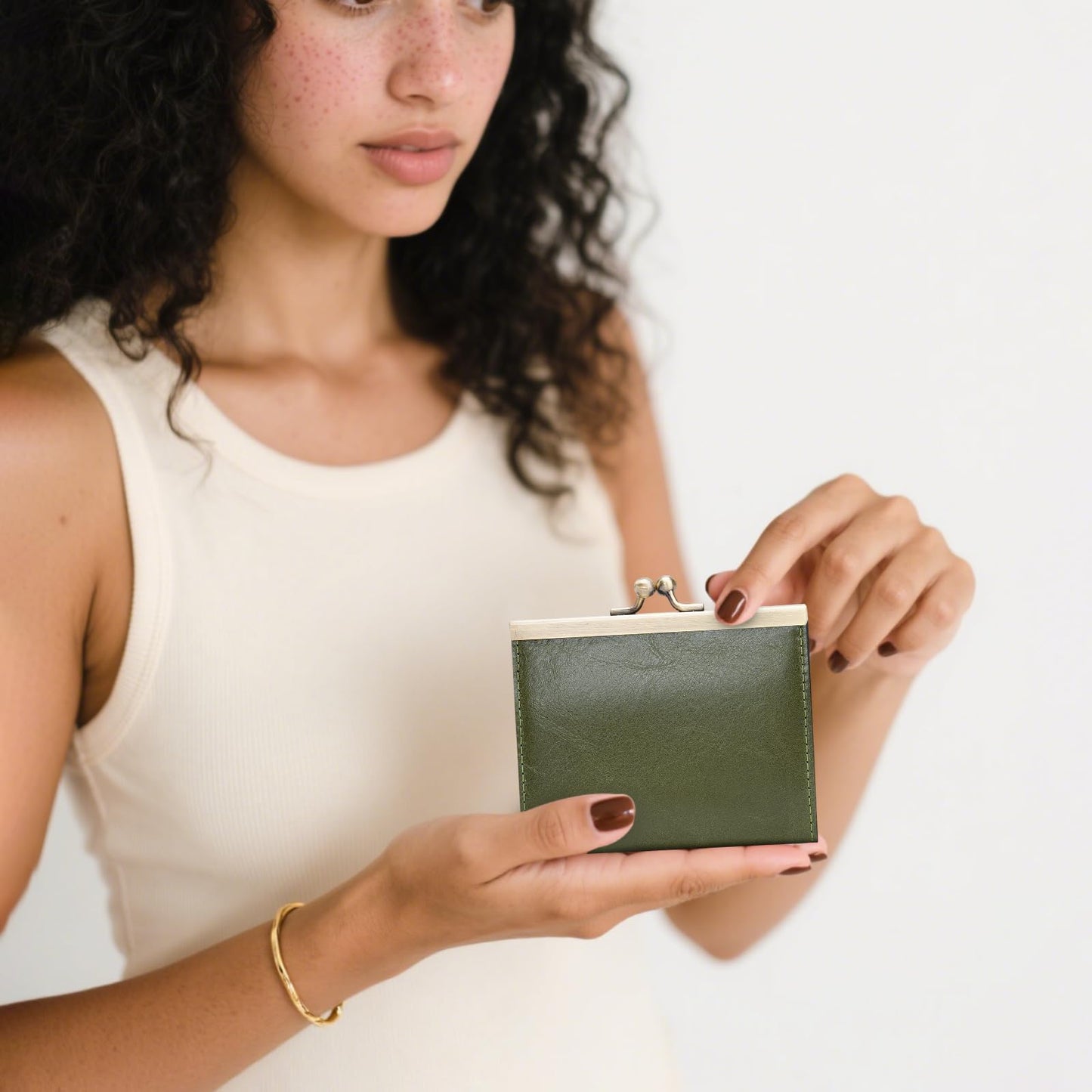 GOIACII Credit Card Holder Vintage Wallet for Women Genuine Leather Ladies Card Cases with Kiss Lock Small Green