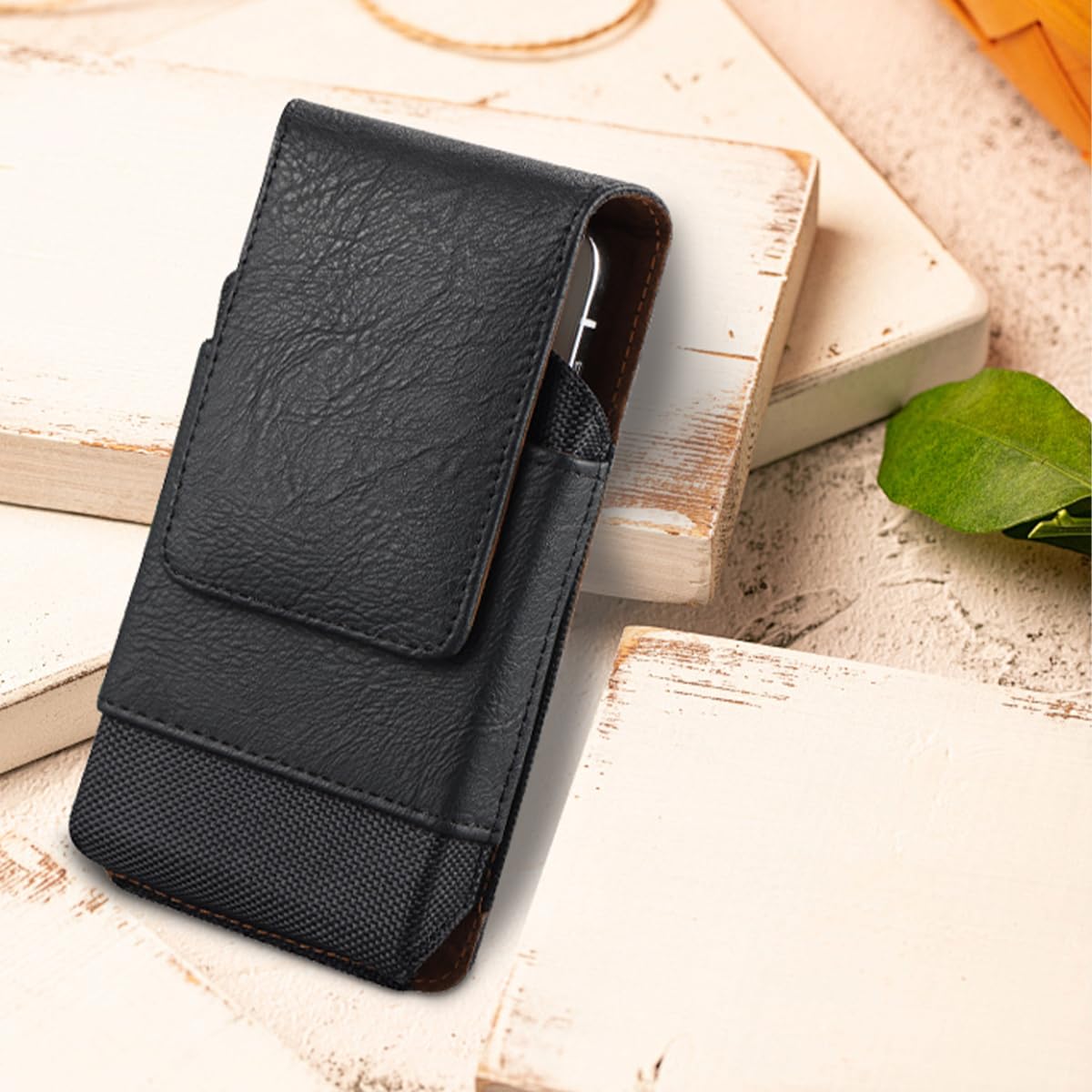Belt Phone Holder for iPhone 17 17 Pro 16 Pro 16e 15 15Pro 14 13 12 11 Xs 10 X XR,Premium Leather Phones Pouch with Belt Clip Cell Phone Holder