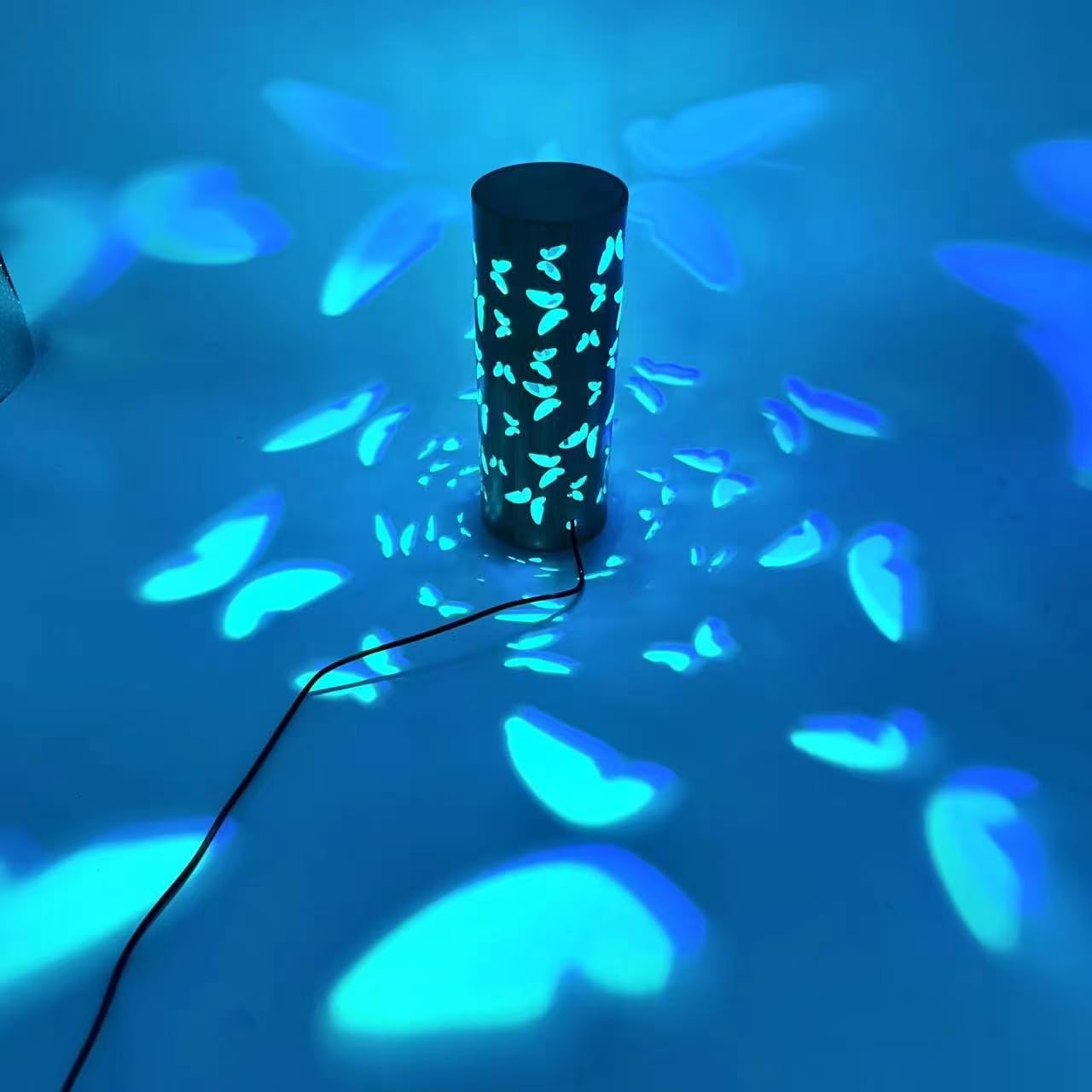 ZIRIKEDAI Butterfly Projector Night Light - Wooden Bedside Lamp with USB - Ideal for Bedroom & Living Room Decor - for Girls, Valentine's Day, Easter, Mother's Day, and Birthdays
