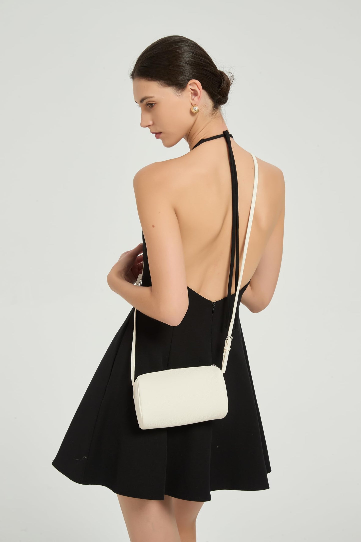Hobo Crossbody Bags For Women,Vegan Leather Barrel Bag For Ladies,Designer Mini Pruse With Adjustable Strap,White