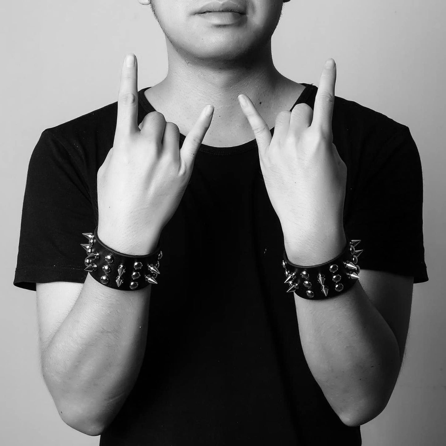 Eigso 2 Pcs Spikes Studded Leather Bracelets for Men Women Punk Biker Bracelet Set with Rivets.