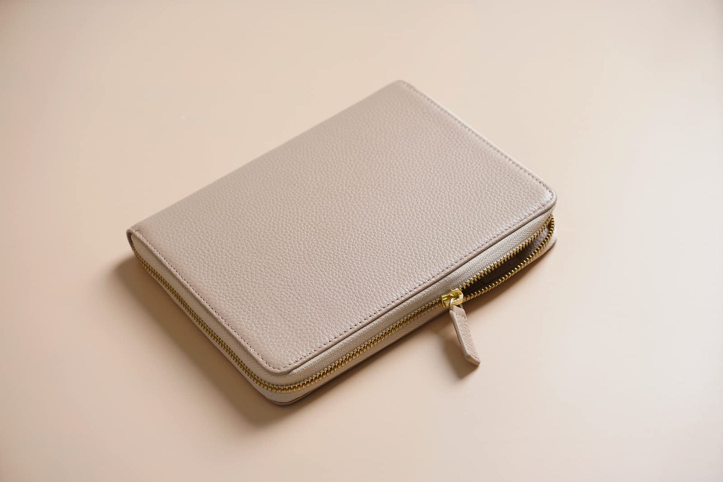 Moterm Zippered Leather Cover for Stalogy B6 Planners (Pebbled-Taupe)