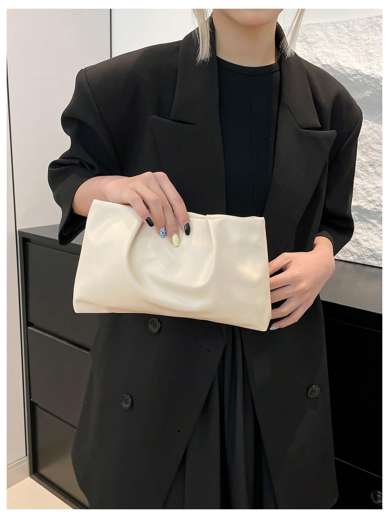 OYOANGLE Women's PU Leather Clutch Purses Small Zipper Ruched Minimalist Handbag Beige One Size