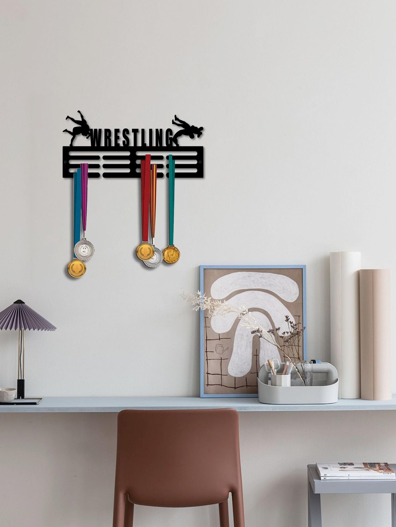 Resama Wrestling Wrestler Silhouette Metal Medal Hanger Rack, Black Iron Sports Award Medal Display Holder, Wall Mount Medal Organizer for Wrestlers Home Gym Garage Decor & Wrestling Fan Gifts