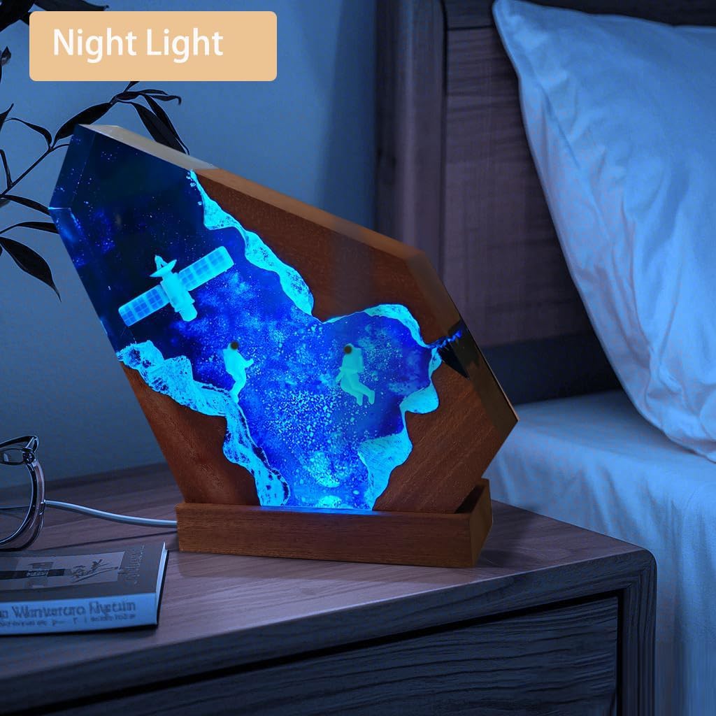NICE HERA Space Resin Lamp - Handmade Galaxy Resin Night Light with USB Port, Variable Lights, Space Gifts for Adults, Astronaut Enthusiast Collectibles, Unique Birthday Gifts for Him & Her (6"x4")