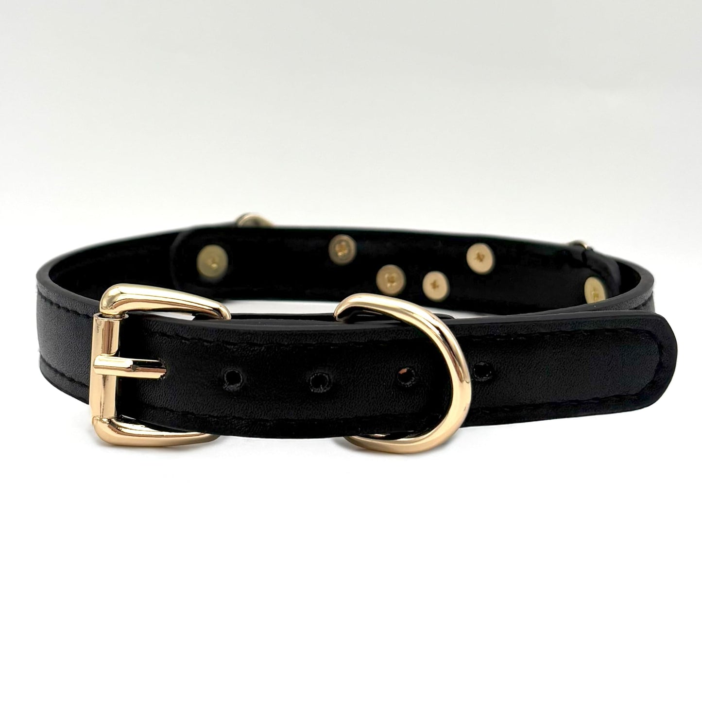 EverGlimp Handmade Leather O-Ring Choker Necklace for Women - Adjustable Punk Gothic Collar with Gold-Tone Accents (Black-Heart)