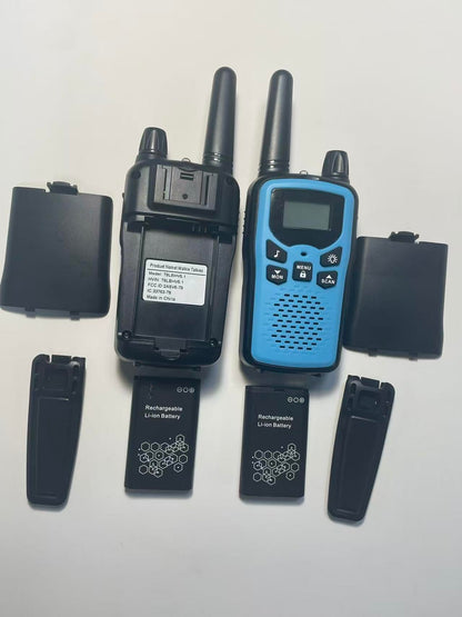 Rechargeable Walkie Talkies Long Range for Adults, Walky Talky VOX with 22 FRS Channels, 99 Privacy Codes Two Way Radio,1200mAh Li-ion Battery, for Camping Hiking Emergency (4 Pack Colorful)