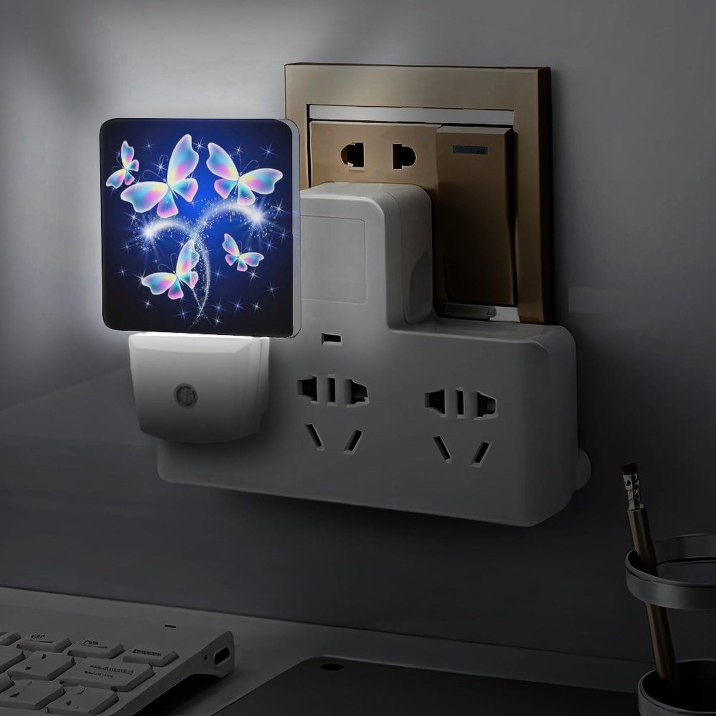 YKJAHSD Butterfly Night Light, Plug into Wall Decor Nightlights for Bedroom, Bathroom, Hallway, Kitchen, with Dusk to Dawn Light Auto Sensors LED Night Lights for Boys Girls Women Men Room Gifts