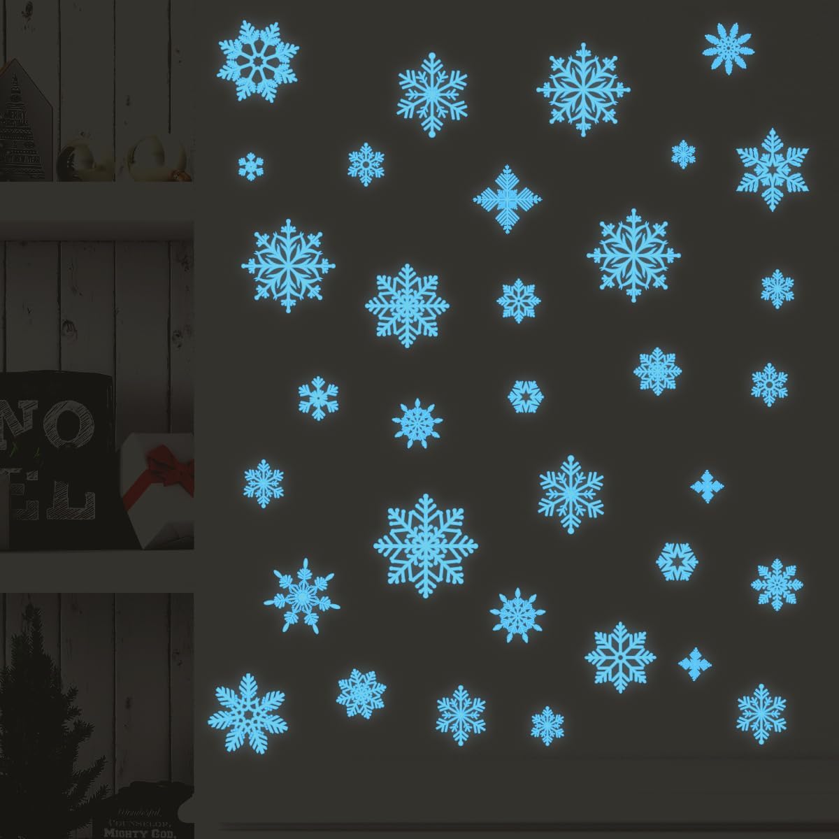Glow in The Dark Christmas Snowflake Wall Decal Blue Luminous Christmas Snowflake Wall Stickers Removable Window Cling Party Supplies for Holiday Decoration