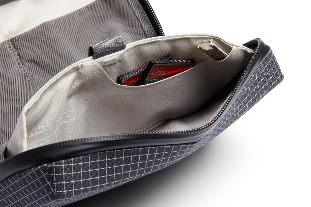 Bellroy Tech Kit, tech Accessories Zip Pouch (Power Bank, Phone Charger, Cables, Earbuds) - ArcadeGray