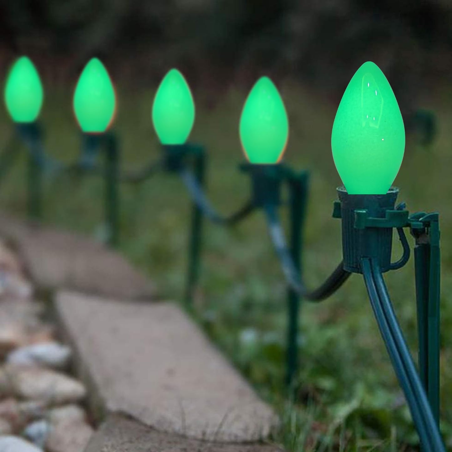 GOOTHY 25 Pack C7 LED Replacement Christmas Light Bulb, C7 Green Replacemen Bulbs for Outdoor String Lights Window Candles Chandeliers Salt Lamp, E12 LED Bulb Dimmable, 0.6W Night Light Bulb -Green