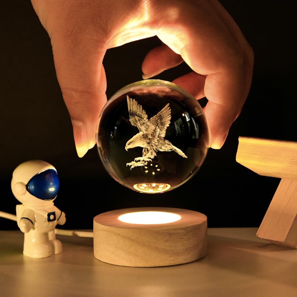 3D Laser Engraved Eagle Crystal Ball, Animal Figurine Decor Glass Sphere Lamp Night Light, Eagle Statue Gifts for Men Women Kids