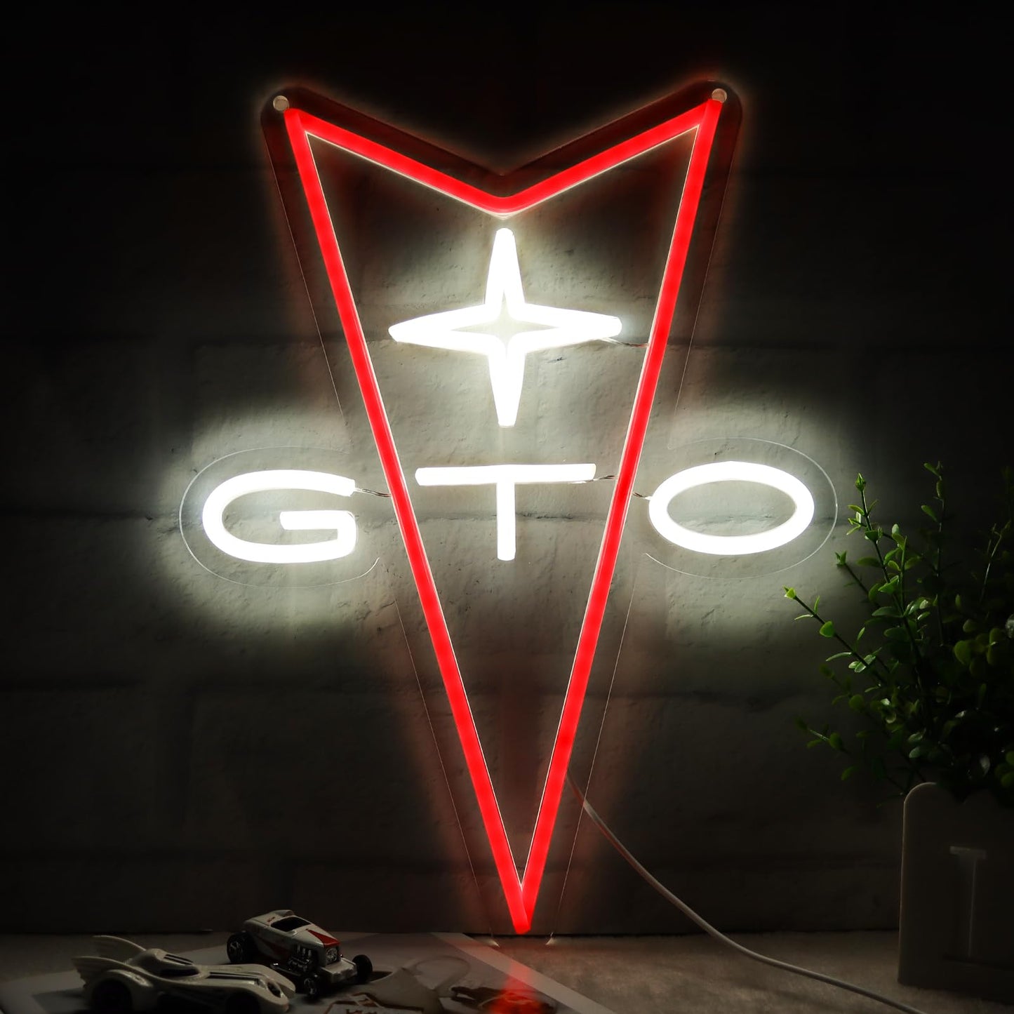 AHlove GTO Neon Car Signs for Store Wall Decor， Led Business Sign Suitable for Man Cave、Bedroom、Garage、Party, Birthday、Christmas Gifts for Boys 5V Power Adapter 16 * 12Inch(white+red)