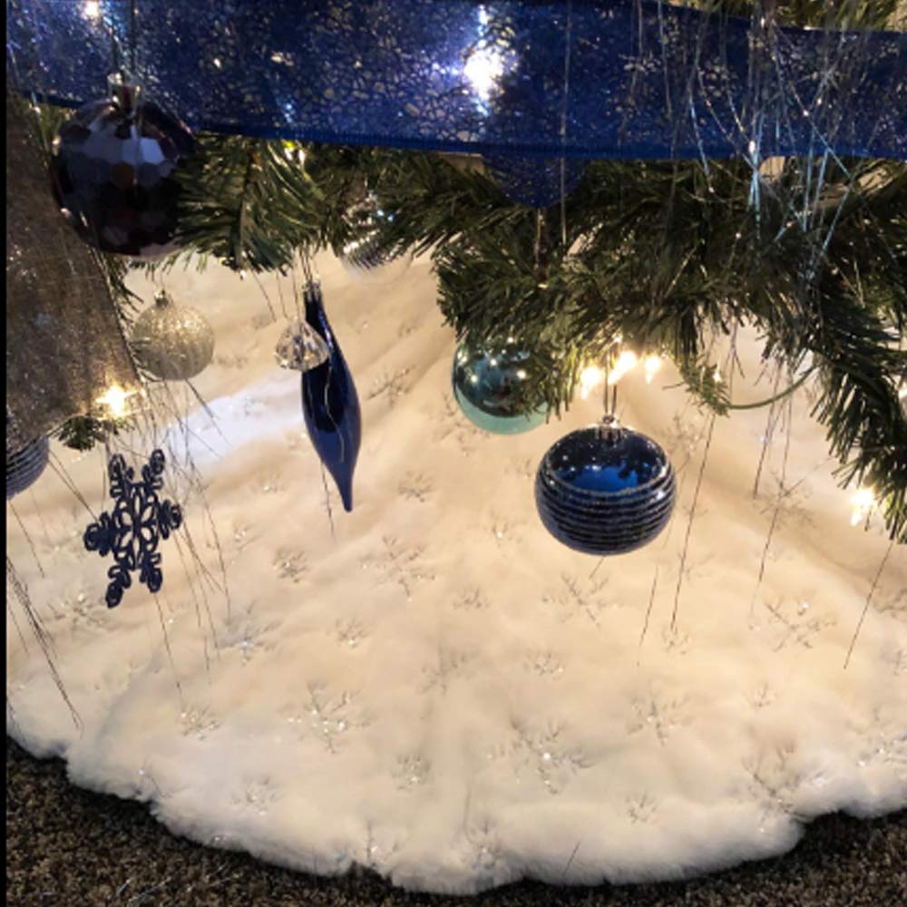 CHICHIC 48 Inch Large Christmas Tree Skirt White Tree Skirt Xmas Faux Fur Tree Skirts Christmas Decorations for Holiday Tree Ornaments Christmas Party Home Decorations with Sequin Silver Snowflakes