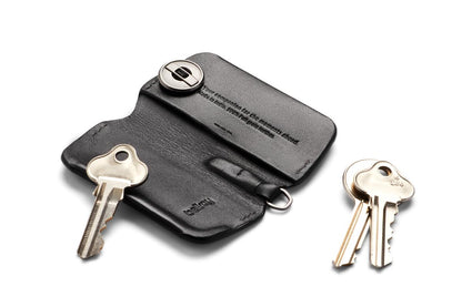 Bellroy Key Cover – Third Edition (Leather Key Holder, Holds 2 – 4 Keys) - Black