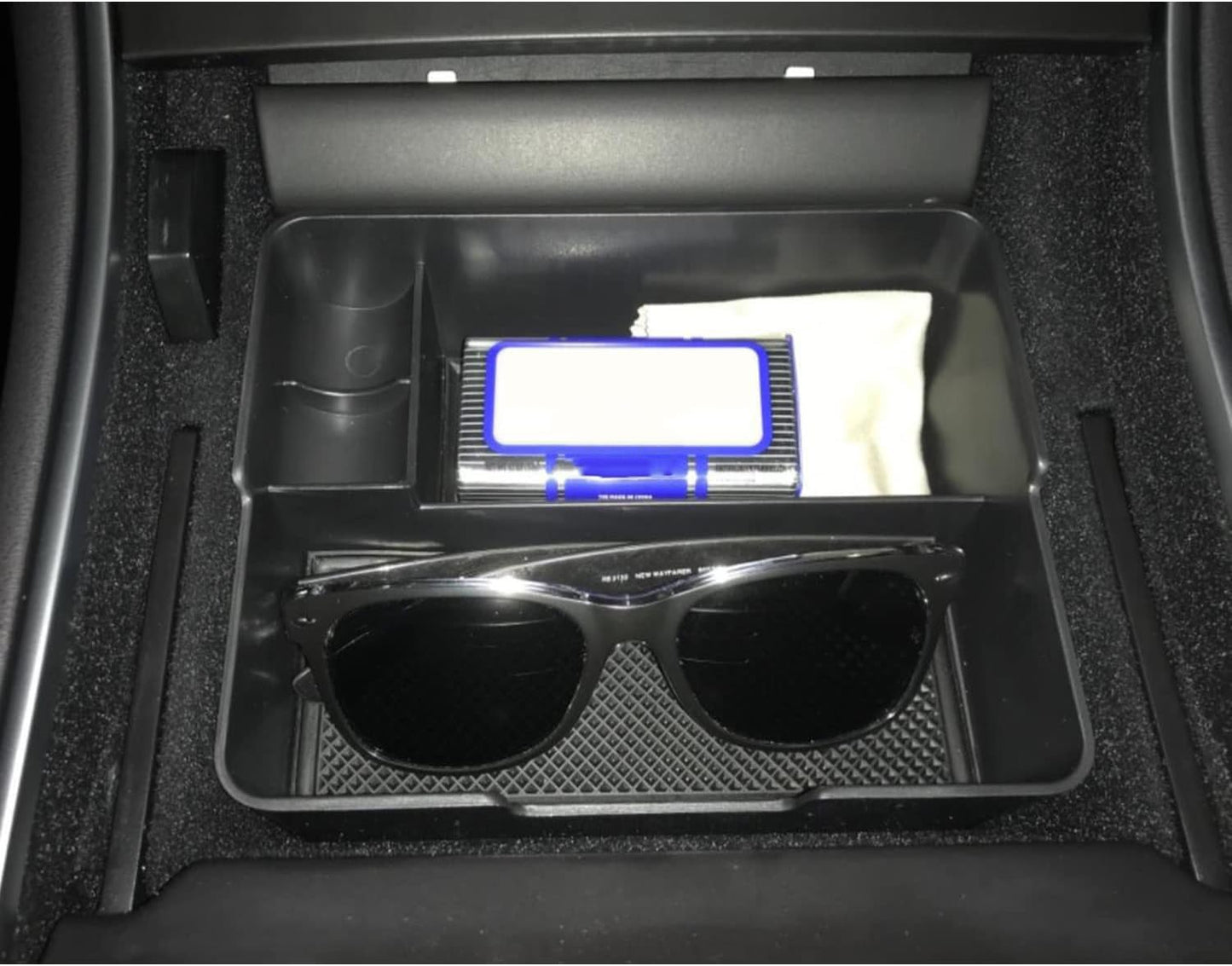 JOJOMARK Compatible with Tesla Model 3/Y Accessories Center Console Organizer Tray Fits for Tesla Model 3 2017 2018 2019 2020 /Model Y 2020 （The cover closed Rotary version）