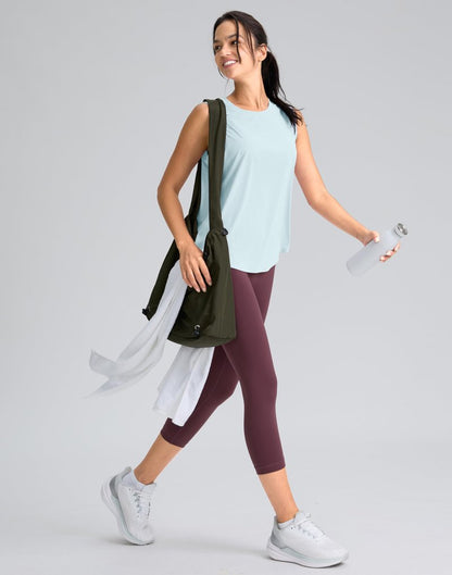 SANTINY Women's Sleeveless Workout Tops Breathable Lightweight Active Tennis Yoga Shirts Athletic Running Tank Tops for Women (Sky Blue_XS)
