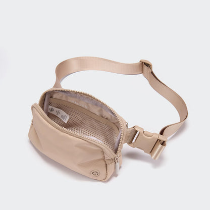 Pander Two Way Zipper Fanny Pack Nylon Everywhere Belt Bag for Women, Water Repellent Waist Packs, Crossbody Bags with Adjustable Strap (Black).