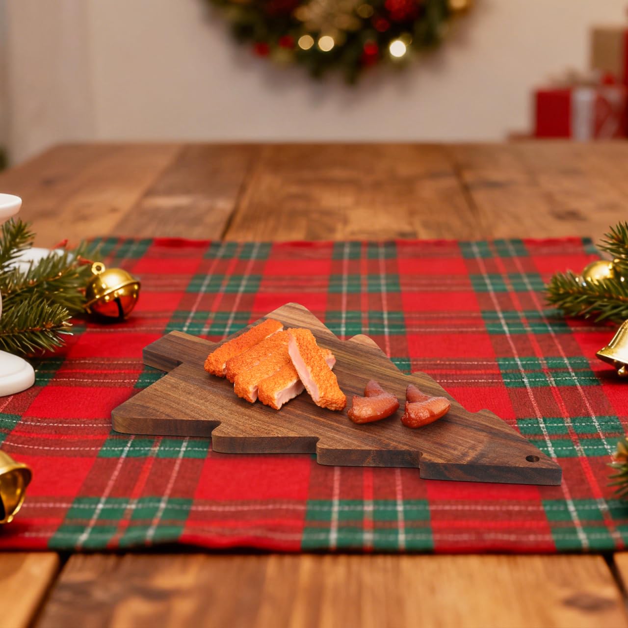 DOITOOL Christmas Tree Charcuterie Board Christmas Cutting Board Wood Fruit Tray Cheese Appetizer Tray Decorative Sushi Serving Plate Candy Dish Holiday Xmas Tree Platters