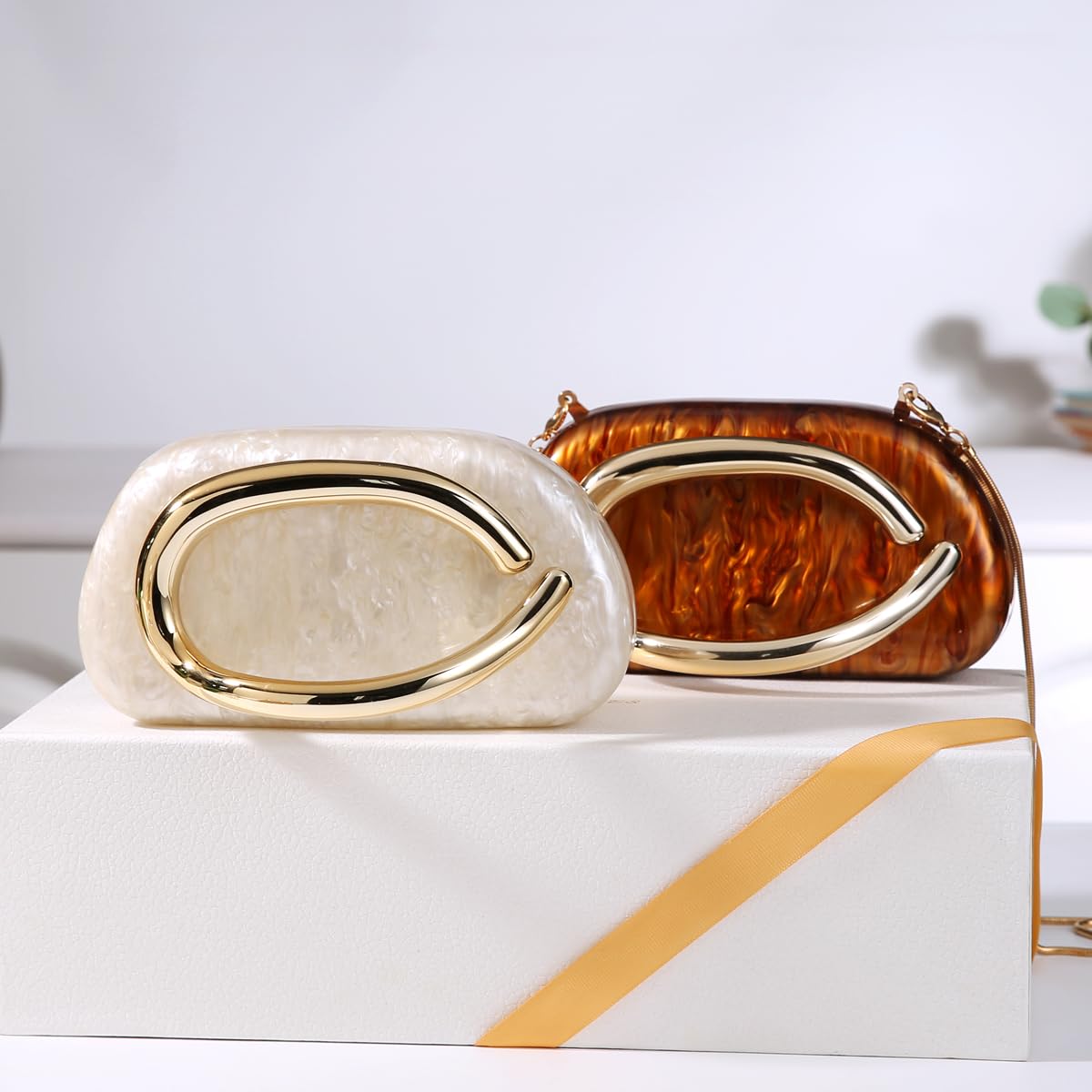 Dreubea Minimalist Gold-Tone Art Deco Clutch Bag – Elegant Metallic Accent Evening Handbag Purse for Women Coffee