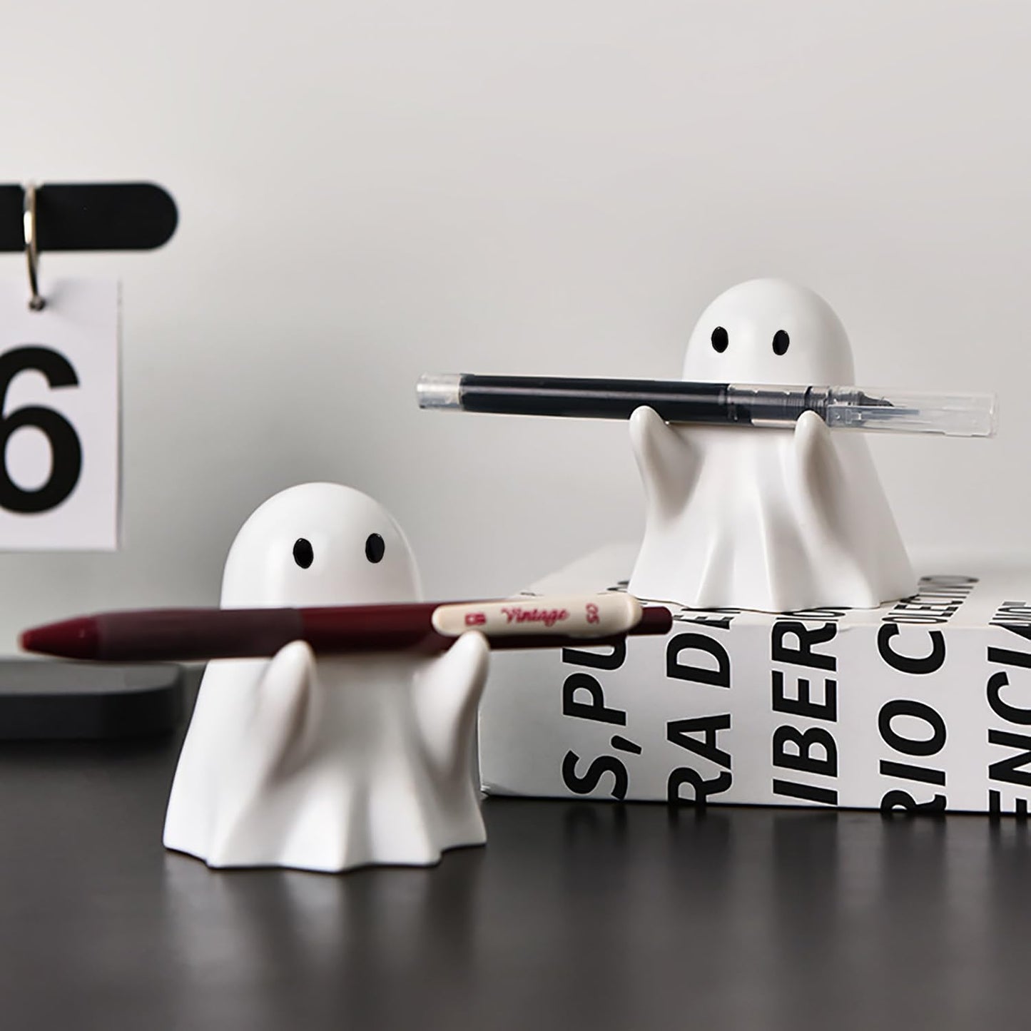 BHOOKA Halloween Finger Ghost Figurine Cute Cartoon Spooky Resin Middle Finger Statue Decor Halloween Ghost Sculpture Tabletop Ornament for Holiday Desk Bookshelf Art Display Supply