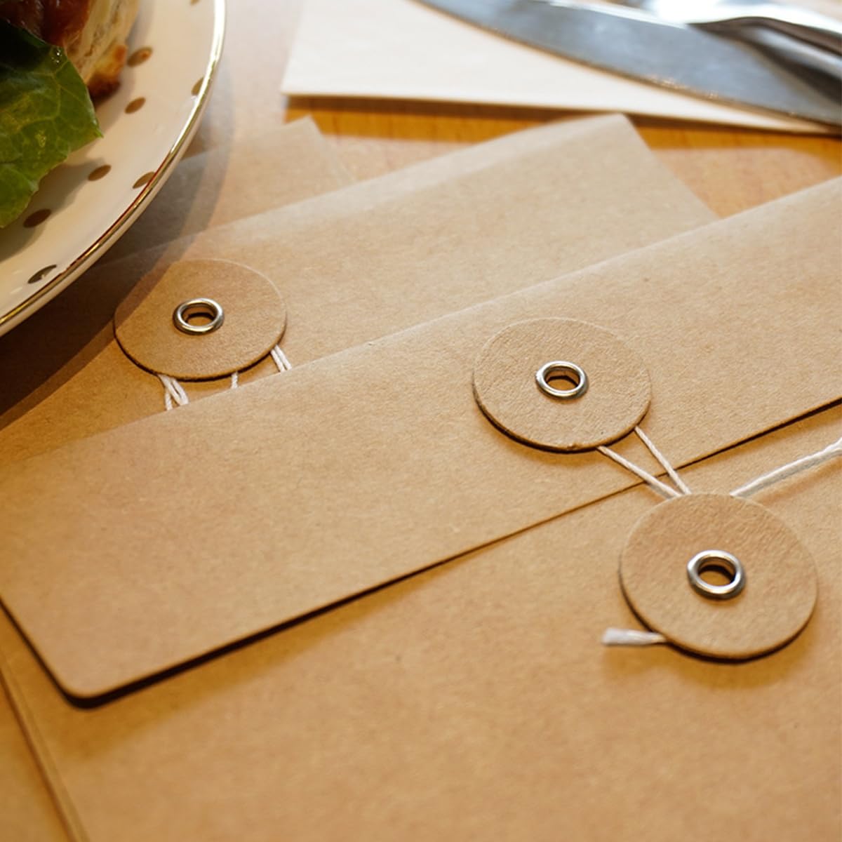 40 Pcs Kraft Paper Envelopes with String Tie Closure Project Pockets Document Organizer for Office Folder Booklet Bag, 4.53 x 6.7 inches (Brown)