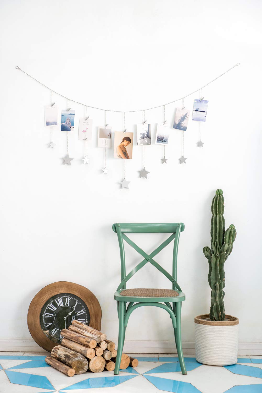 Mkono Hanging Photo Display Boho Decor Wooden Stars Garland with Metal Chains, Pictures Cards Holder with 25 Wood Clips, Wall Art for Christmas Living Room Bedroom Dorm Decor, Teen Girls Gift, Silver