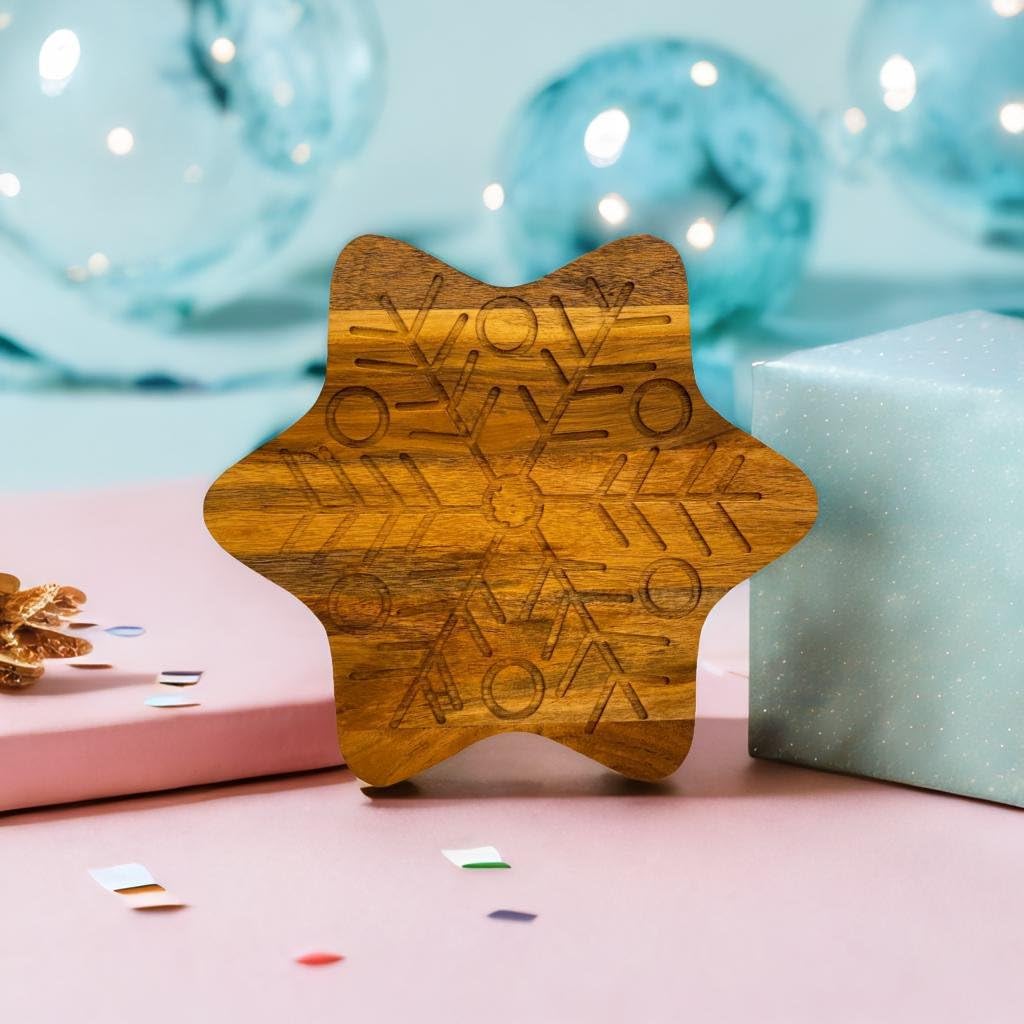 Affinity Decor Wood Cutting Board for Kitchen Star Shaped Wooden Cutting Board with Grooves, Christmas Decorative cutting board for Cheese and Veggies and Charcuterie Serving Platter 11"L x 11"W