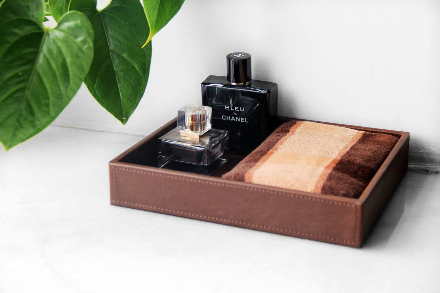 Vixdonos Leather Valet Tray Rectangular Catchall Tray Counter Organizer for Key,Jewelry,Perfume,Glasses and Watches(Brown)