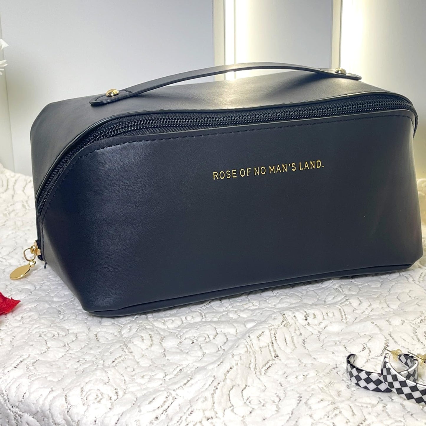 Meruya Travel Makeup Bag with 2 Mini Bags, Open Flat Makeup Bag, Large Capacity Cosmetic Bag with Divider, PU Leather Toiletry Bag for Women Waterproof, Make up Organizer with Handle, Portable Pouch