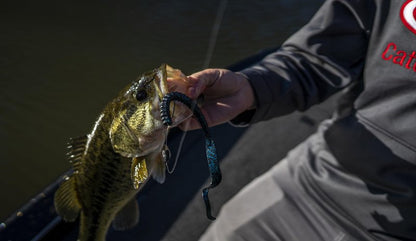 Berkley PowerBait® Power Worm Fishing Bait, Plum, 7in | 18cm, Irresistible Flavor, Classic Curly Tail Worm Profile, Ideal for Spring, Summer and Fall Fishing