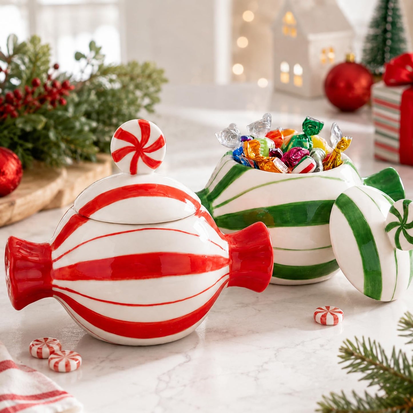 Yungyan 2 Pcs Christmas Candy Jars with Lid Ceramic Christmas Cookie Jar Red and Green Xmas Decor Coffee Cookie Sugar Storage Container for Snacks Kitchen Handcrafted Holiday Centerpiece Gift