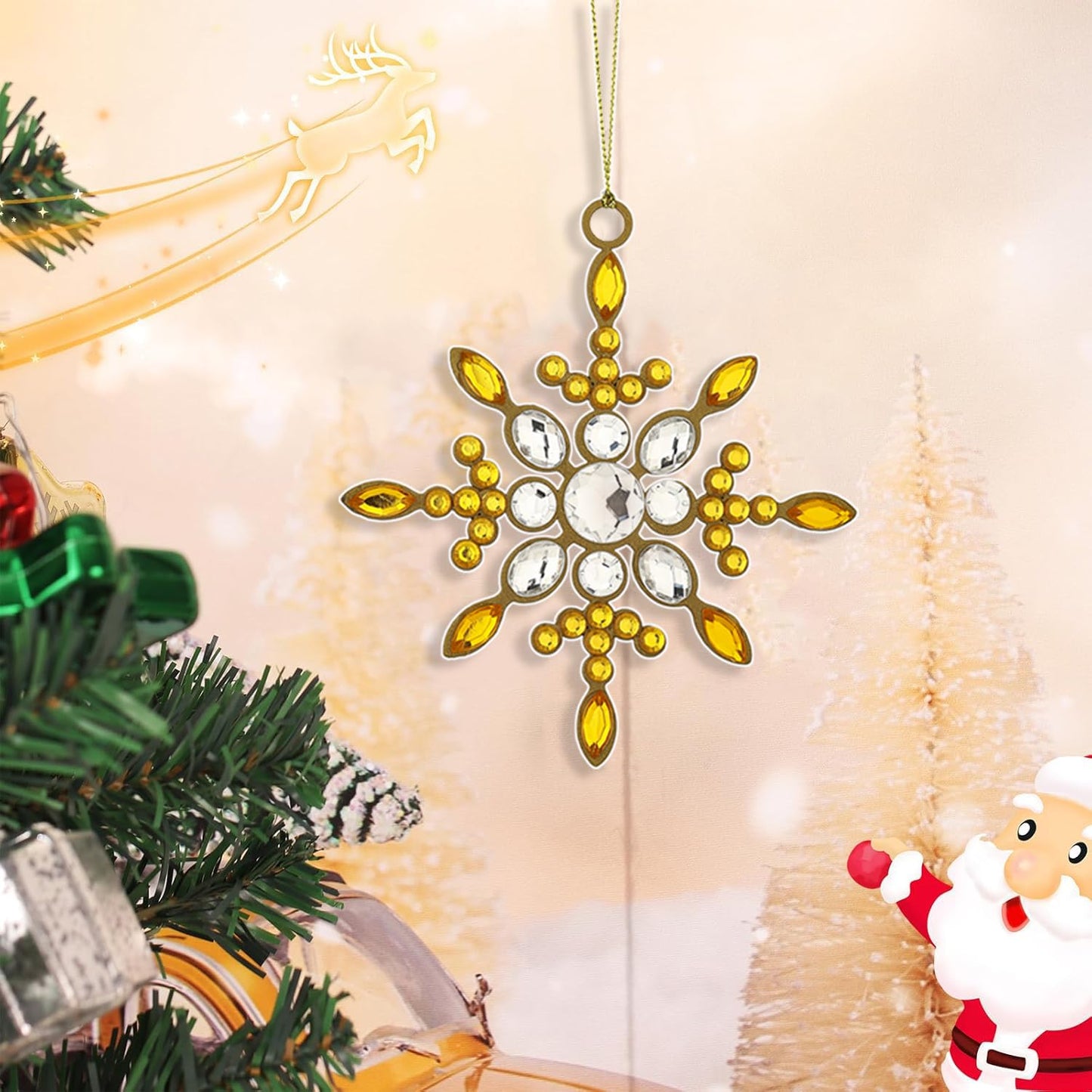 4 pcs Gold Sparkling Snowflake Christmas Ornaments-Large Christmas Tree Decoration- Hanging Reinstone Christmas Snowflake Ornaments for Christmas Tree Winter Supplies (4, Gold)