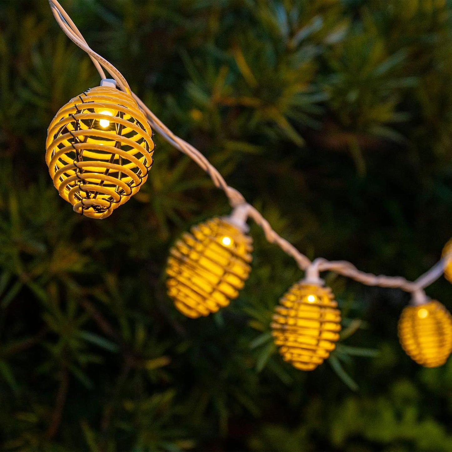 Vigdur Rattan Ball String Lights - 10FT Lantern String Lights Plug in with 10 Led Bulbs, Decorative String Light for Indoor Outdoor Balcony Patio Garden Wedding Bedroom Decor