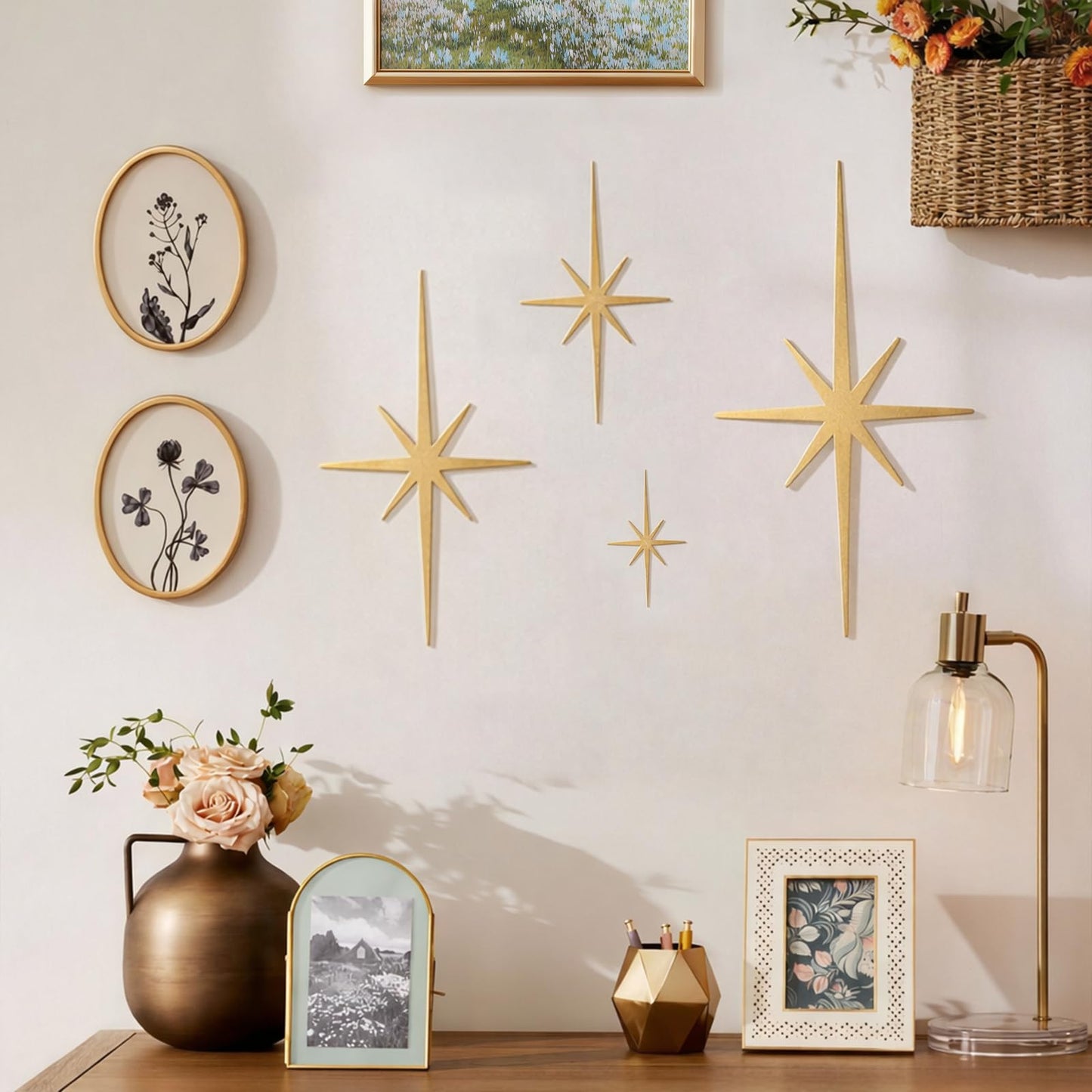 WOPARTY Mid Century Modern Black Starburst Wall Decor, 4 Piece Cast Metal Art Set, 8 Pointed Atomic Stars, Retro Home Decor, Multiple Sizes 13.7 * 7inch to 3.94 * 2.2inch (Gold)