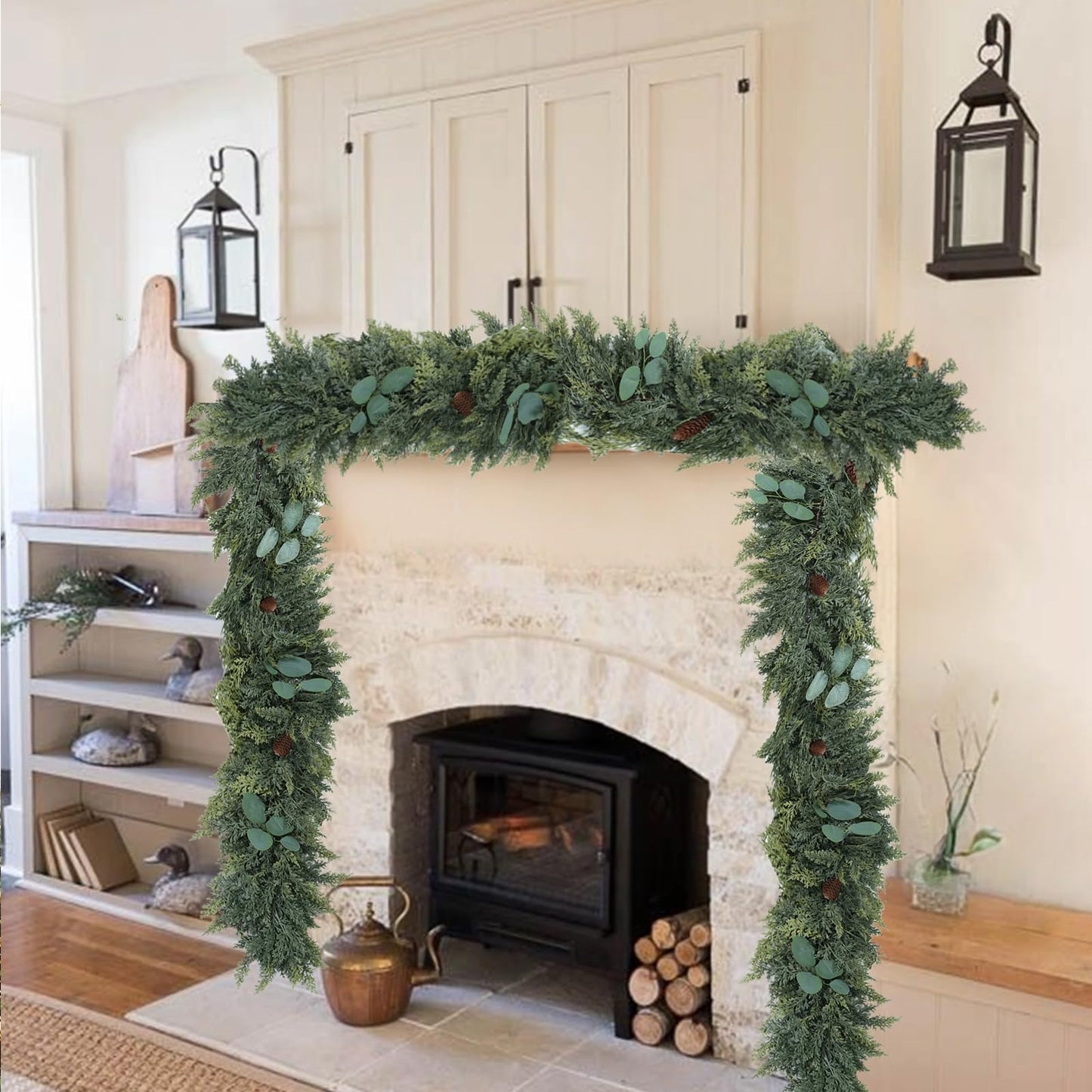 Gudegou 6FT Christmas Garland, Cedar Garlands with Eucalyptus,Artificial Pine Garland Christmas Decorations for Mantle Fireplace Outdoor Staircase