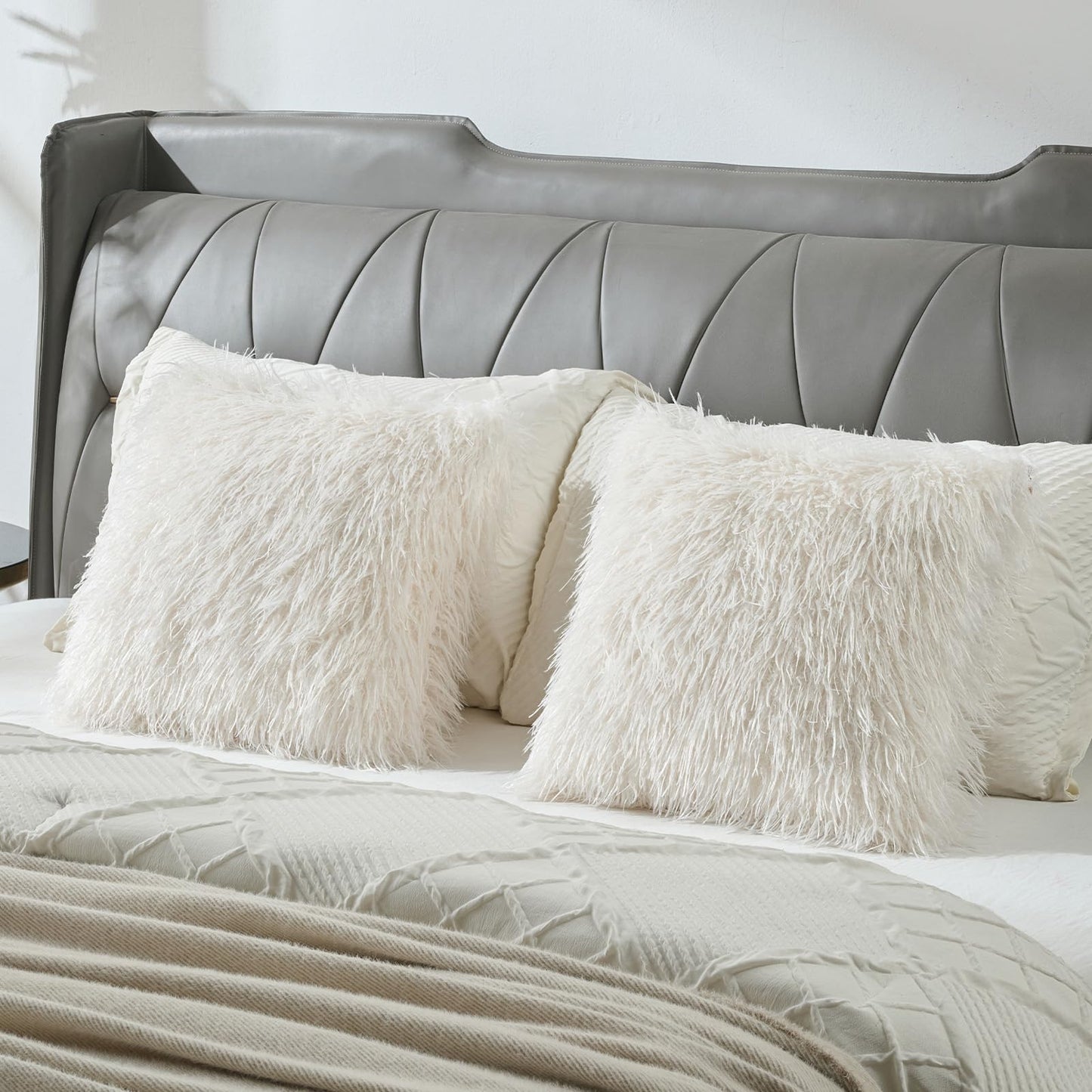 FUTEI Pack of 2 Shaggy Mongolian Faux Wool Throw Pillow Covers 18x18 Inch Soft Fluffy Farmhouse Decorative Cushion Case for Couch Bed Living Room, Cream White