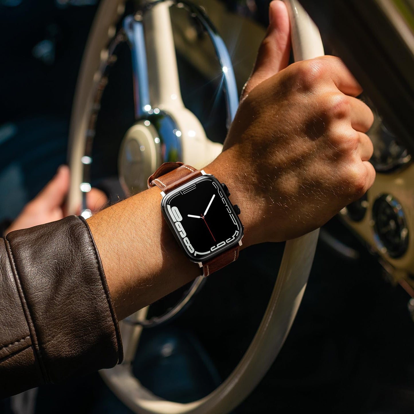 SWEES Leather Band Compatible with Apple Watch Bands 46mm 45mm 44mm 42mm (Series 1/2/3) Men Women, Vintage Genuine Leather Replacement Wristband for iWatch Series 10 9 8 7 6 5 4 3 2 1 SE Brown