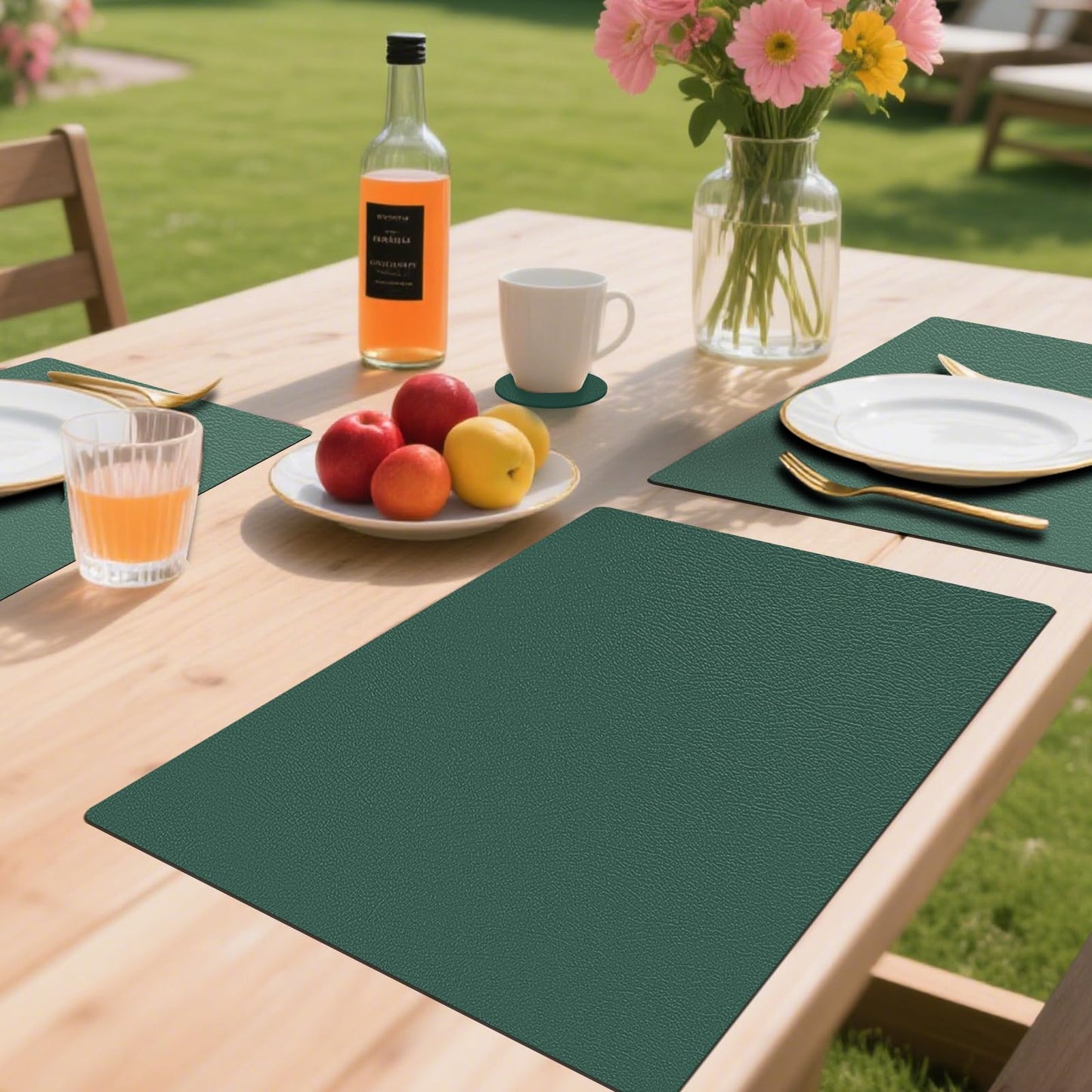 Keaixinyu Placemats and Coasters Set of 6, Waterproof、Oil-Proof Wipeable、Anti Slip PVC Leather Place Mats, Heat Resistant Reversible Table Mats for Kitchen, Dining, Outdoor 17’’×12’’, (Dark Green)