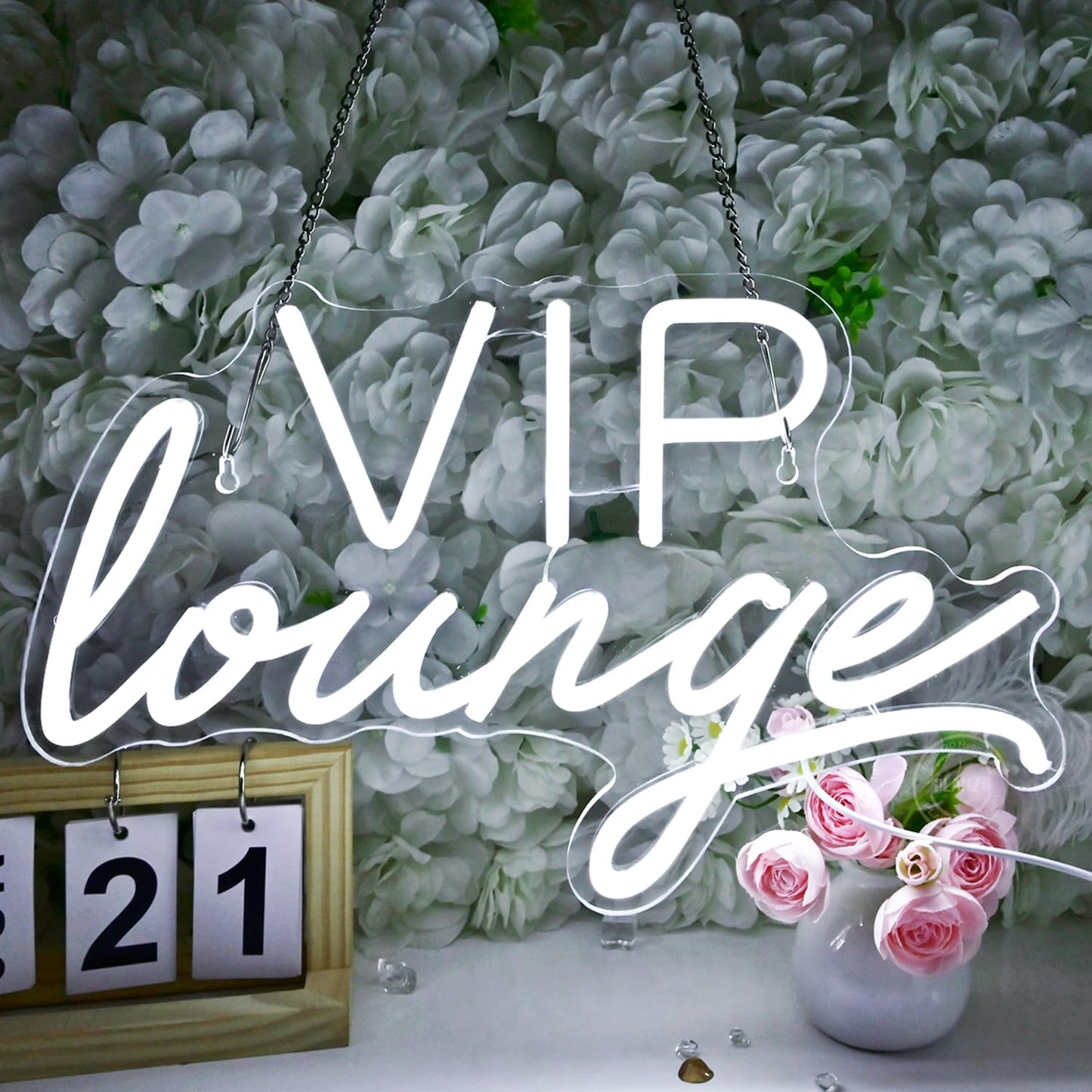 Planzo VIP Lounge Led Neon Light Sign USB Office Hotel Pub Cafe Store Shop Wedding Birthday Party Beauty Salon Airport Railway Station Bistro Nightclubs Wall Sign Decor USB 15.75"X9.65"