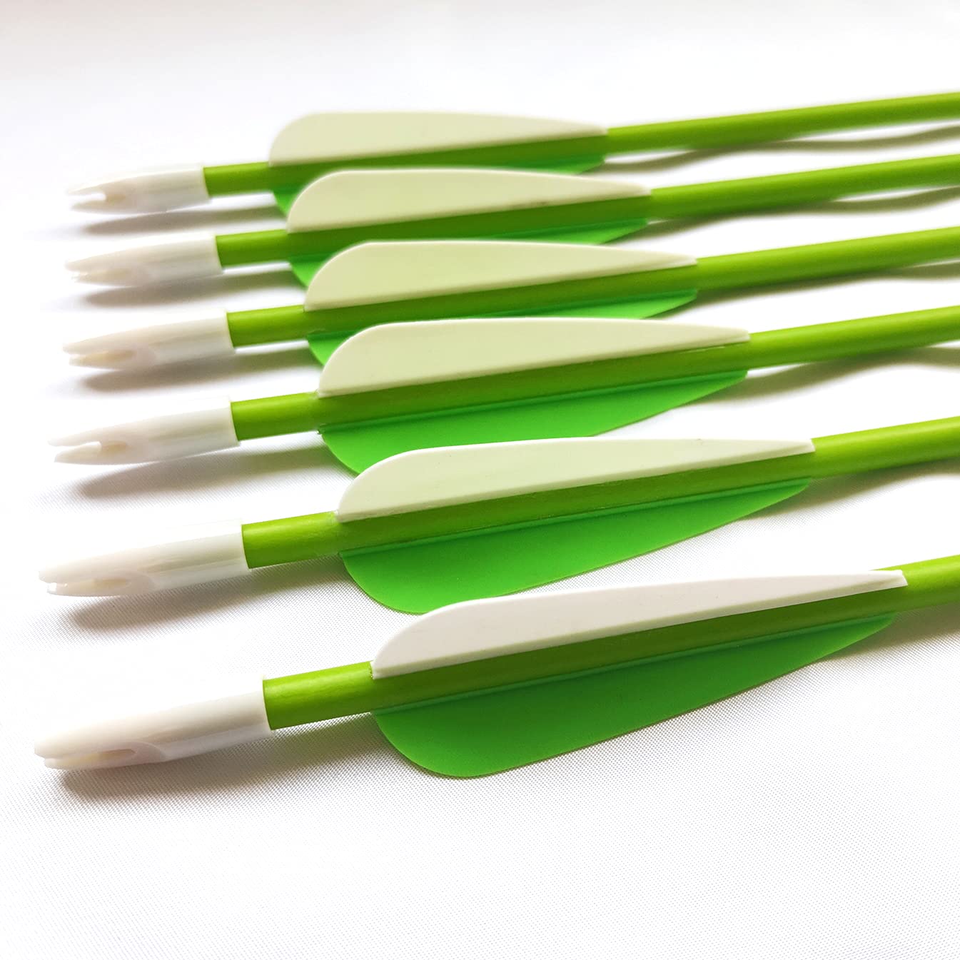 PANDARUS Youth Safetyglass Arrows 28" Fiberglass Archery 26" Target Practice Arrows(Pack of 12) (28 inch Green)