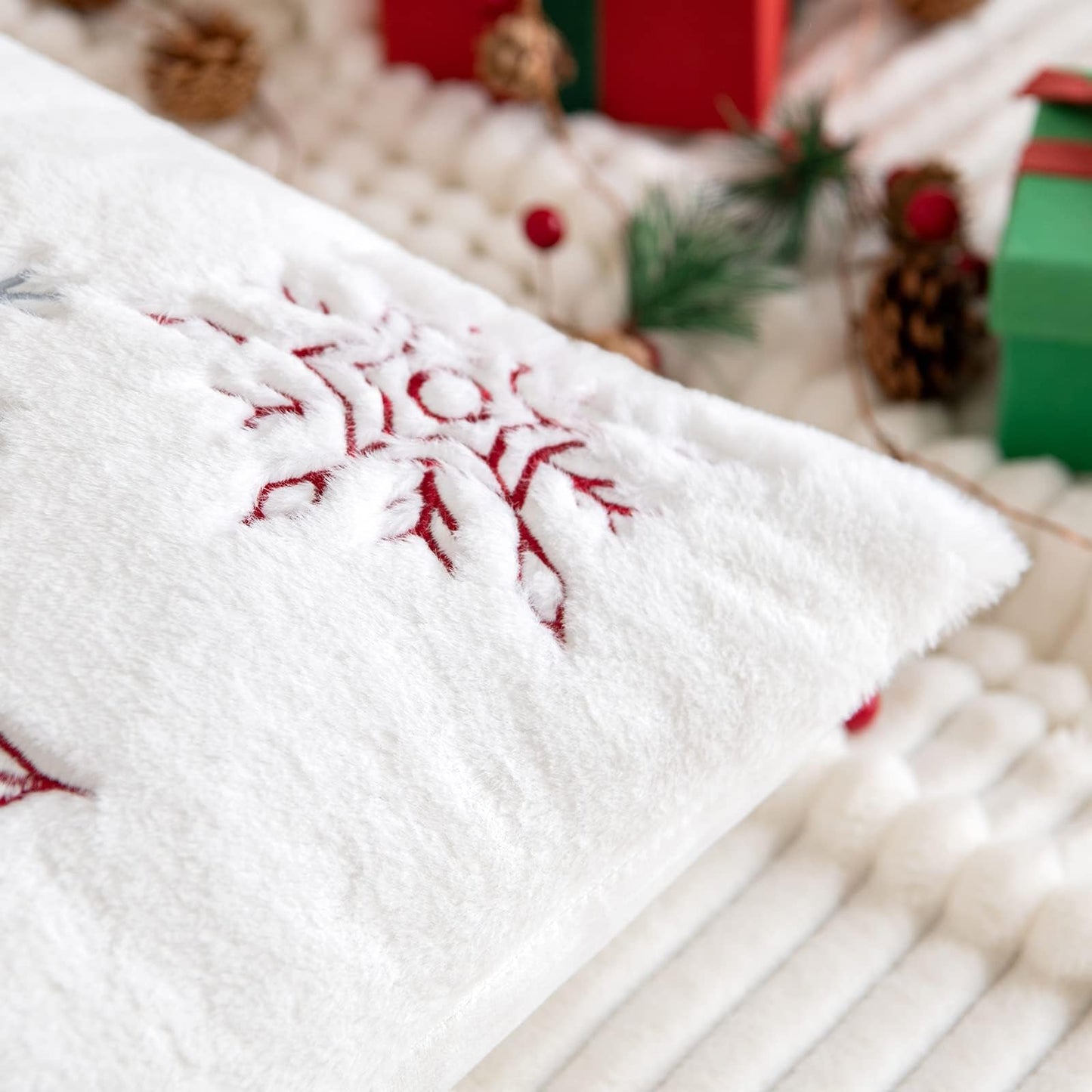MIULEE Pack of 2 Christmas Decorative Throw Pillow Covers Soft Faux Fur Pillow Cases with Embroidery Snowflake Winter Cute Pillowcases Holiday Decor for Couch Sofa Bedroom, 16×16 Inch, Burgundy