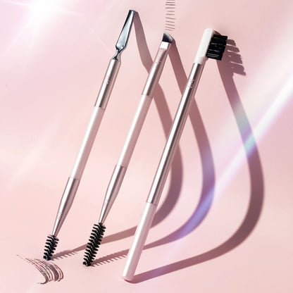 Real Techniques Eye Shade & Blend Makeup Brush Trio, For Eyeshadow & Liner, Makeup Tools for Shaping & Grooming Brows, Defined Makeup Look, Synthetic Bristles, Vegan & Cruelty-Free, 3 Count