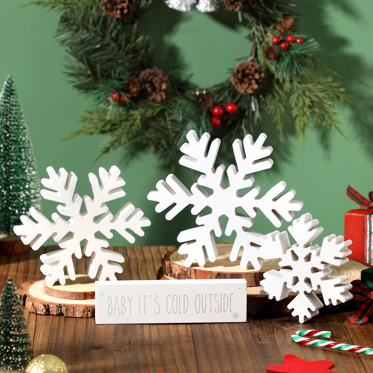 4 PCS Winter Wooden Snowflakes Decor - Christmas Snowflake Signs - Christmas Fireplace Decorations for Party - Tabletop Fireplace Decors