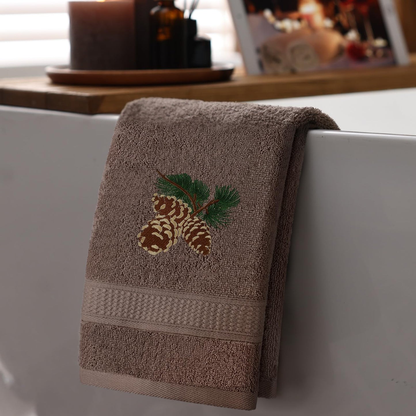 FuWeave 3 Pcs Rustic Pine Cone Hand Towels for Bathroom Christmas Decor, Pinecones Branch Embroidered Decorative Towels for Bathroom Kitchen Holiday Decor, 100% Cotton, 13.3 x 29.5''