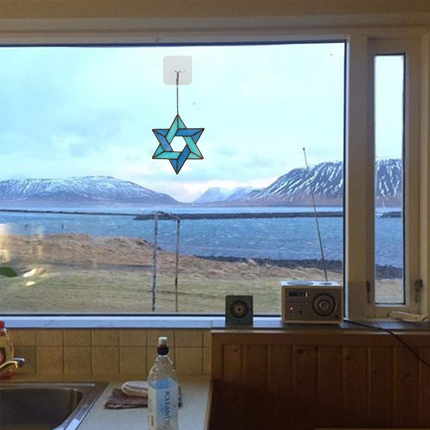 HAOSUM Jewish Star Stained Glass Window Hanging,Star of David Suncatcher for Home Office,Family Guardian Birthday Gifts for Women, Housewarming Gifts